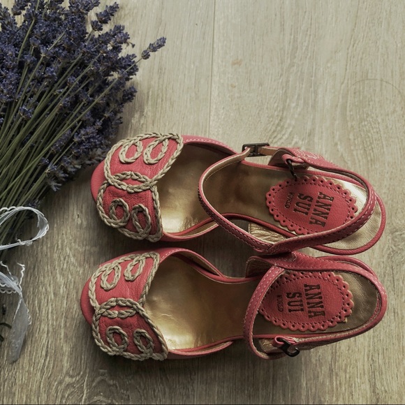 Anna Sui Pink Wedges - Picture 2 of 4